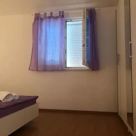 Apartment Nina