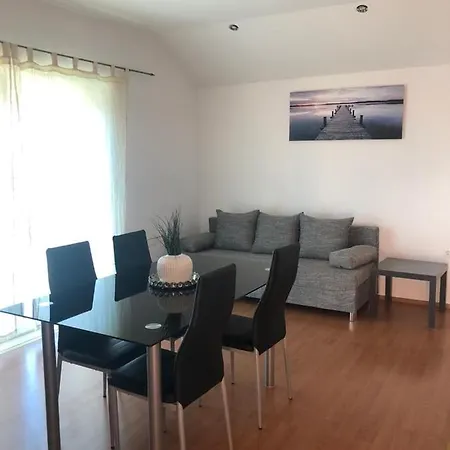 Nina Apartamento
